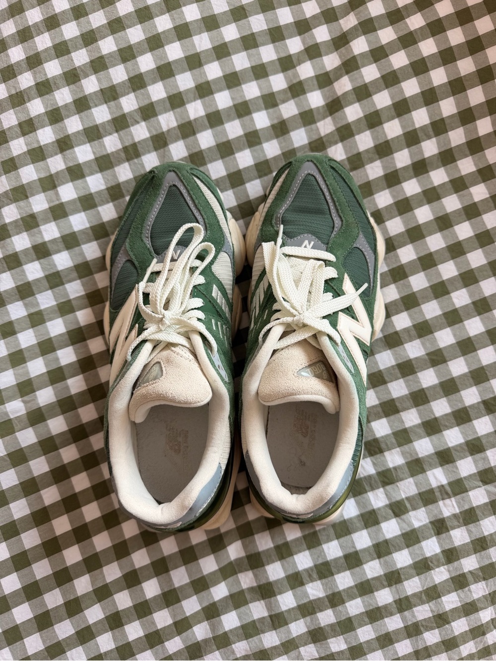 New Balance Green and Cream Women's Sneakers